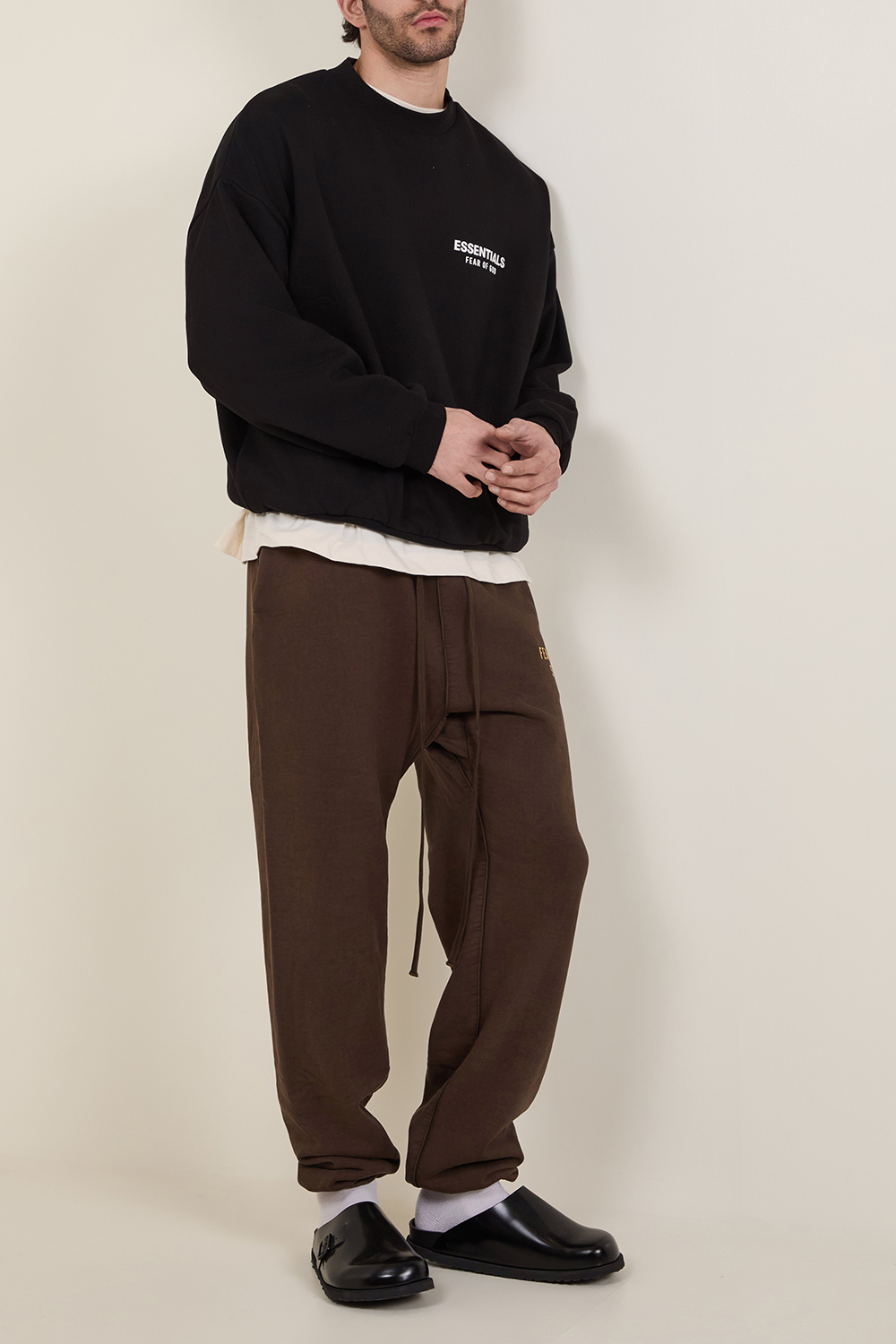 סווטשירט קפוצ'ון FEAR OF GOD ESSENTIALS